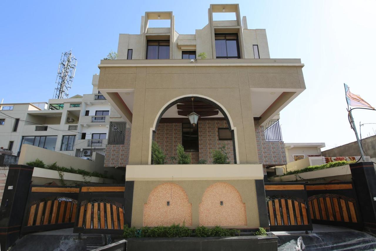 Capital O 36691 Hotel Aashirwad Inn Jabalpur Dış mekan fotoğraf