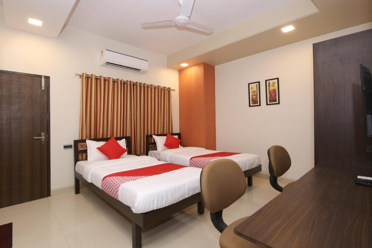 Capital O 36691 Hotel Aashirwad Inn Jabalpur Dış mekan fotoğraf